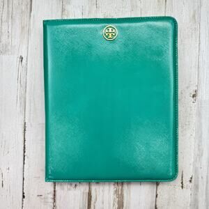 Tory Burch Green Patent Leather Adjustable IPad Case Gold Logo New With Flaw